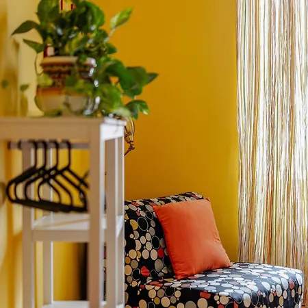 Apartment Laurino Sweet House In The Heart Of Naples