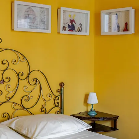 Laurino Sweet House In The Heart Of Apartment